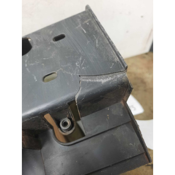Suporte Caixa Fusivel Peugeot 206 9641442880 Com Detalhe
