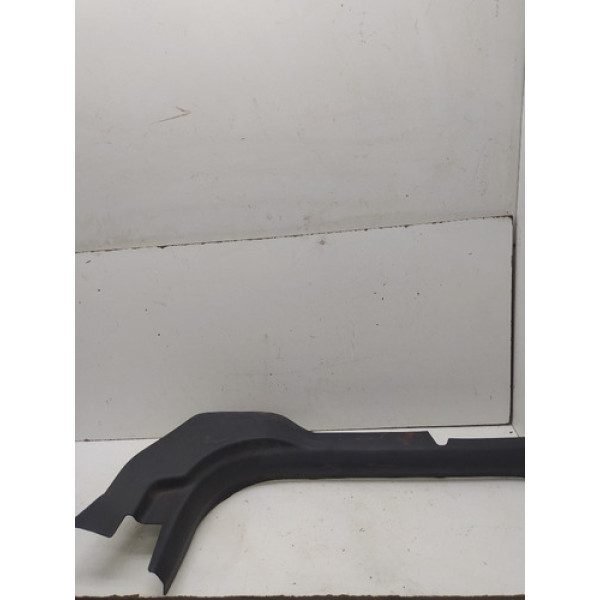 Soleira Porta Dianteira Esquerda Chevrolet Onix 2013 2019