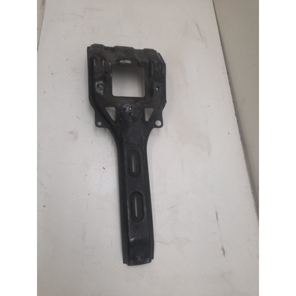 Suporte Fechadura Capô Chevrolet Captiva 2011