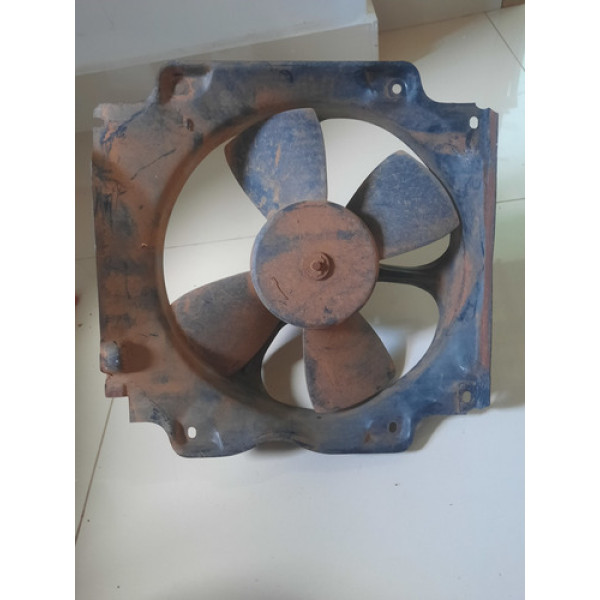 Eletroventilador Com Ar Volkswagen Santana 93/96 9130451066