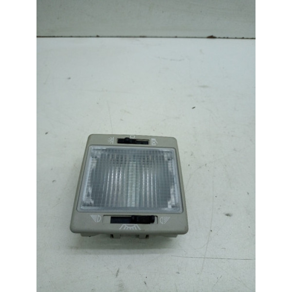 Lanterna Luz De Teto Cortesia Volkswagen Santana 1984 1996