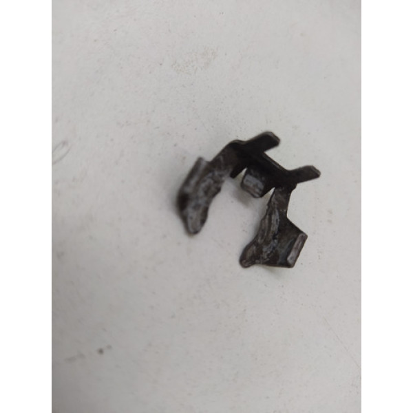 Presilha Bico Fiat Palio 2003 