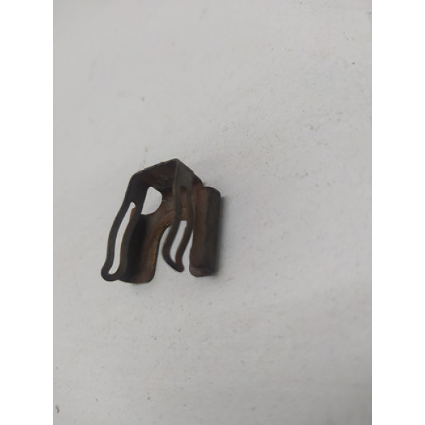 Presilha Trava Bico Ford Fiesta 2002 2013