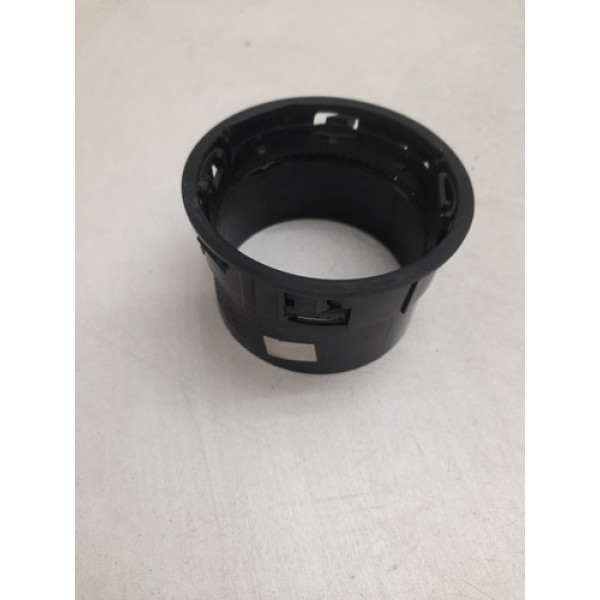 Moldura Difusor Ar Esquerdo Renault Sandero 2008 8200532316