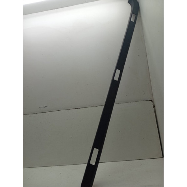 Moldura Caçamba Lateral Esquerdo Volkswagen Saveiro 2014 018