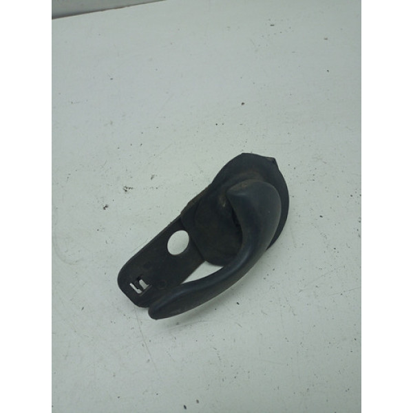 Maçaneta Interna Dianteira Direita Fiat Palio 2010