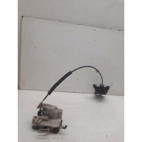 Fechadura Manual Dianteira Direita Com Maçaneta Celta 2005