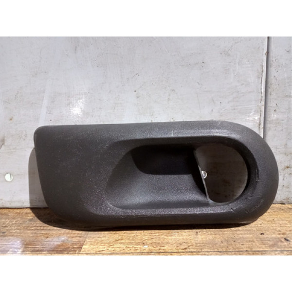 Moldura Maçaneta Lado Esquerdo Corsa Chevrolet 2003/2011