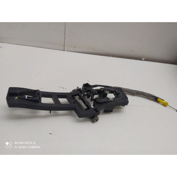 Suporte Maçaneta Dianteiro Lado Direito Ford Ka Fiesta 2014