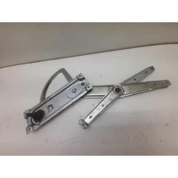 Maquina Vidro Dianteira Direita Chevrolet Celta 2000 2006 