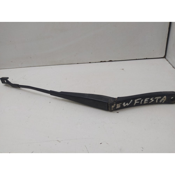 Braço Limpador Esquerdo Ford Fiesta 2011 Ae8317527ad