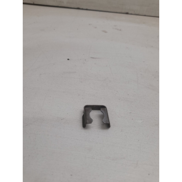 Presilha Bico Combustível Chevrolet Captiva 2009 2010 