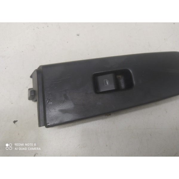 Moldura Botão Vidro Elétrico Traseiro Esquerdo Vw Fox 04-12