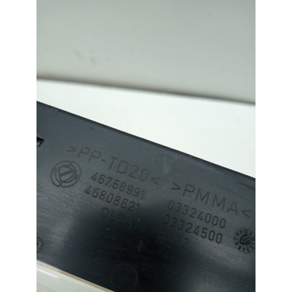 Break Light Luz Freio Fiat Stilo 2003/09 46758991