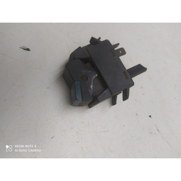 Interruptor Desembaçador Traseiro Volkswagen Passat 1983