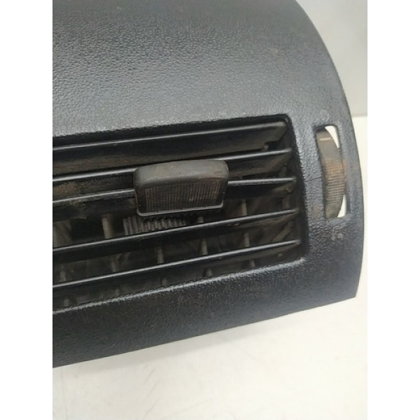 Difusor Ar Esquerdo Volkswagen Gol Com Detalhe 