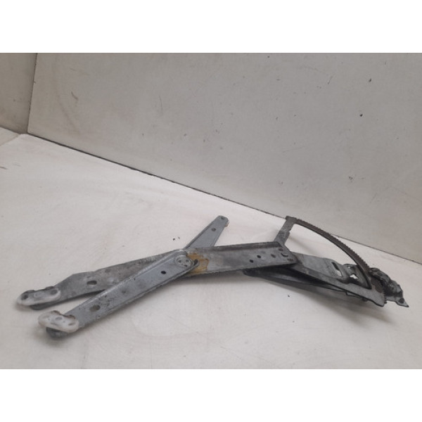 Maquina Vidro Manual Dianteira Esquerda Chevrolet Corsa 1994