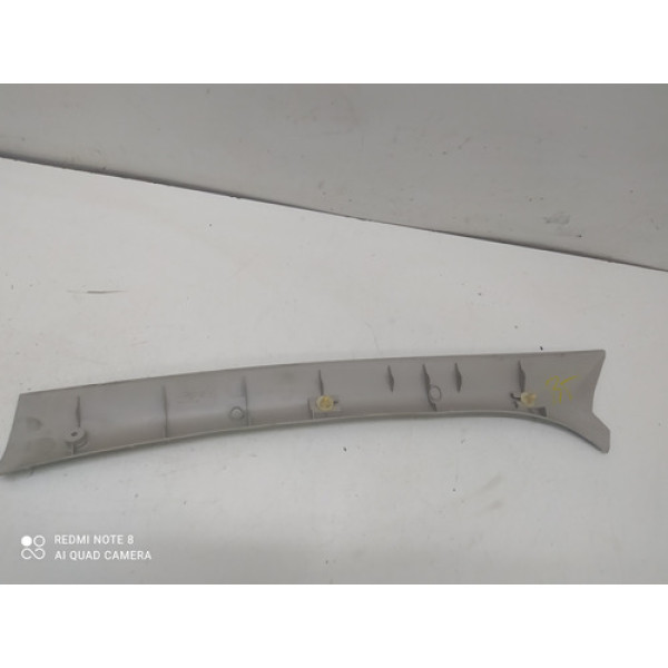 Moldura Coluna Parabrisa Direito Chevrolet Celta 