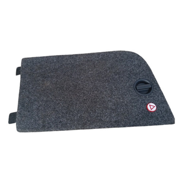 Acabamento Tampa Traseira Direito Volkswagen Tiguan 2012