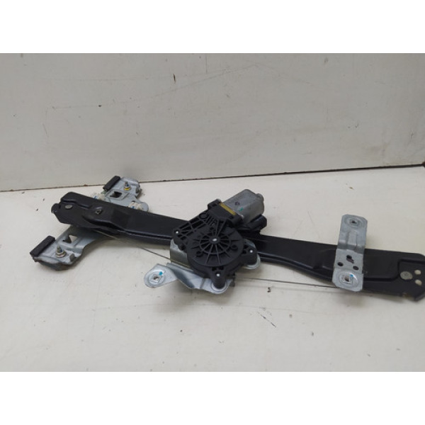 Máquina Vidro Dianteiro Direito Chevrolet Cobalt 2012 2014