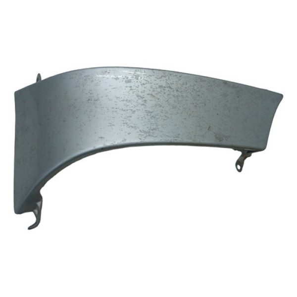 Moldura Lanterna Traseira Lado Direito Toyota Corolla 2004 Prata