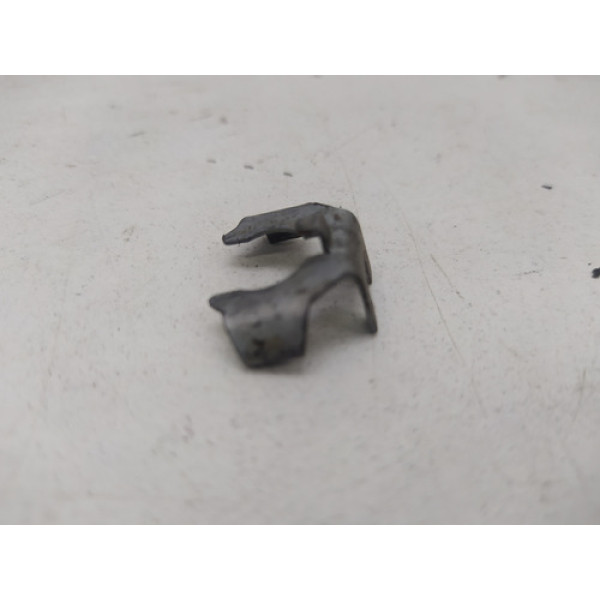 Presilha Trava Bico Injetor Volkswagen Fox 2013