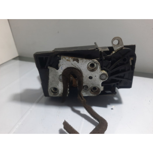 Fechadura Traseira Direita Renault Sandero 825026911r