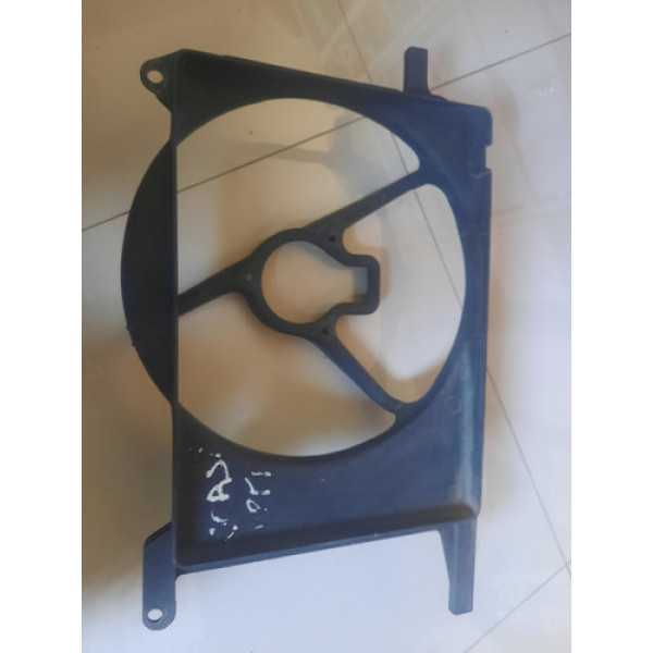 Defletor Radiador Chevrolet Corsa 2006 Sem Ar 90410055