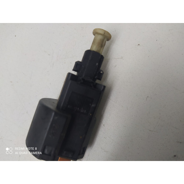 Interruptor Luz Freio Chevrolet Montana 2012