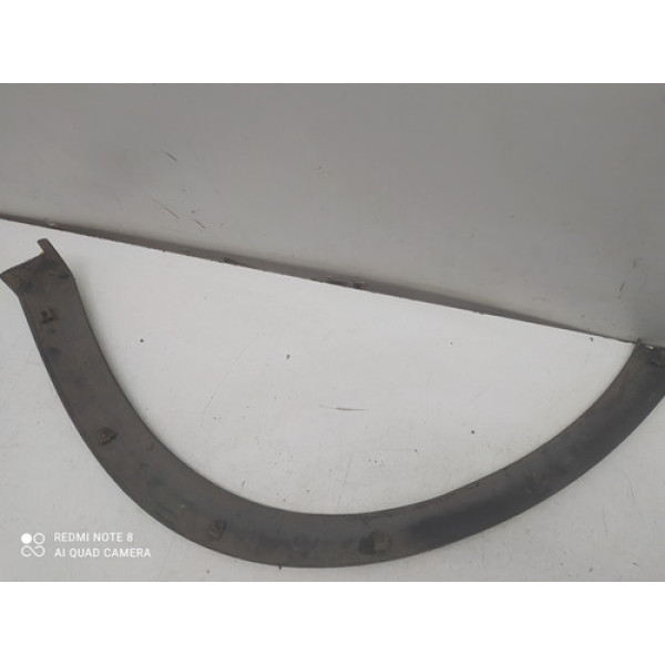 Moldura Paralama Dianteiro Direito Chevrolet Corsa 94-10