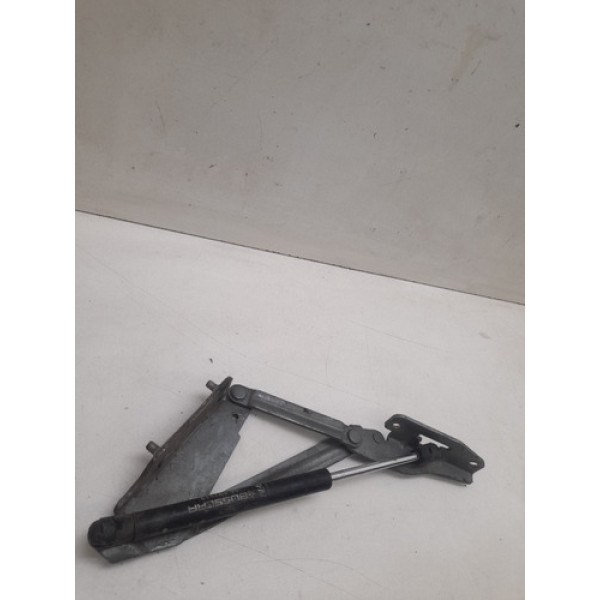 Dobradiça Tampa Traseira Lado Direito Renault Megane 2000 