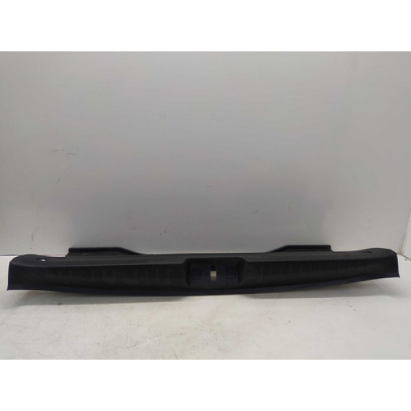 Soleira Tampa Traseira Fiat Argo 2016/2019