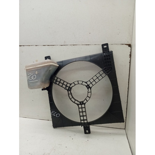 Defletor Ventoinha Com Reservatório Renault Kwid 2017 2024