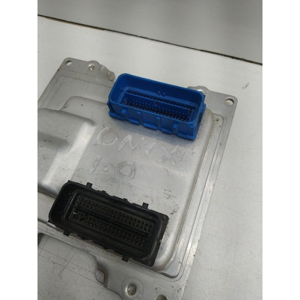 Módulo Injeção Chevrolet Onix 12689952