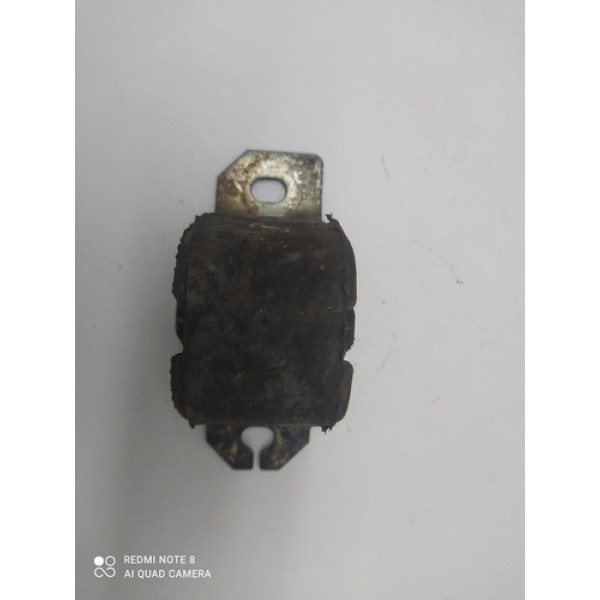 Coxim Traseiro Motor Celta Corsa Kadett Monza 2001 1.0