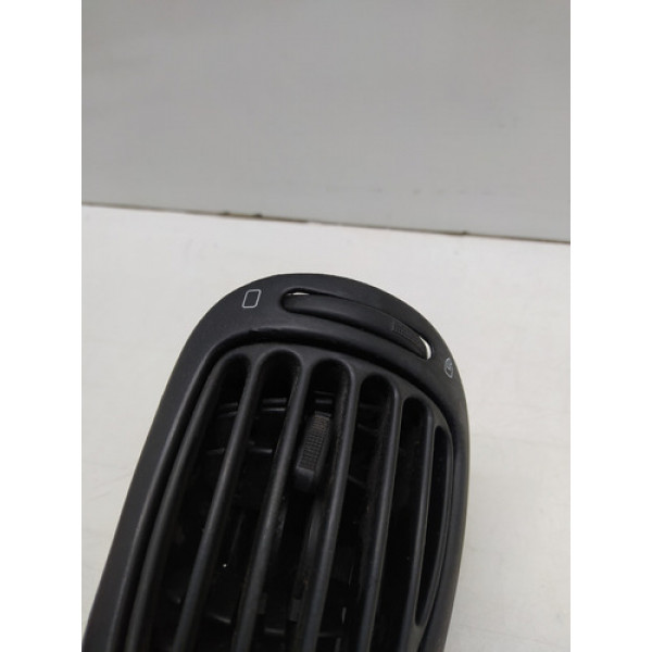 Difusor De Ar Esquerdo Peugeot 206 9624664377