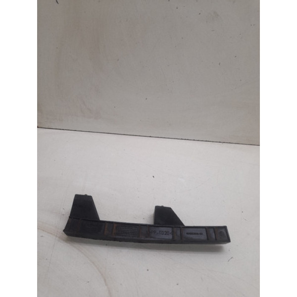 Guia Porta Dianteira Esquerda Fiat Strada 2018