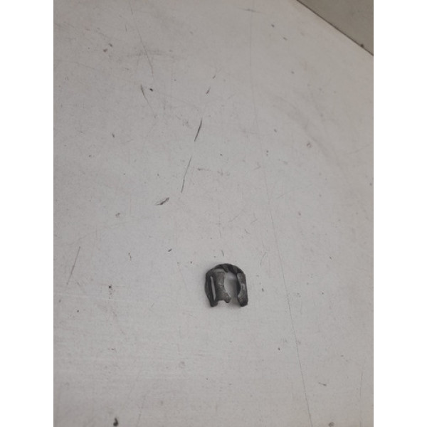 Presilha Bico Injetor Combustível Chevrolet Corsa 1999 2002