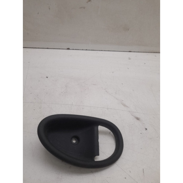 Moldura Maçaneta Interna Porta Fiat Palio 2002