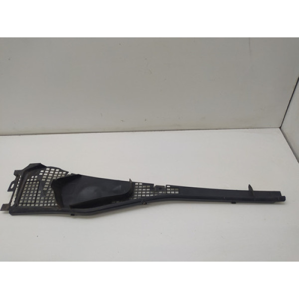 Grade Churrasqueira Esquerda Renault Sandero 1.0 2013 Avaria