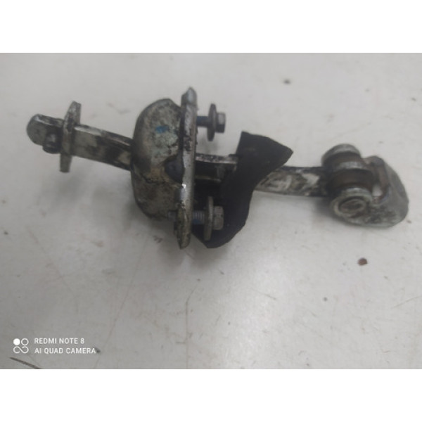 Limitador Porta Dianteira Direita Chevrolet Celta 2007