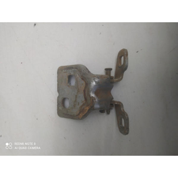 Dobradiça Porta Traseira Renault Sandero 2010