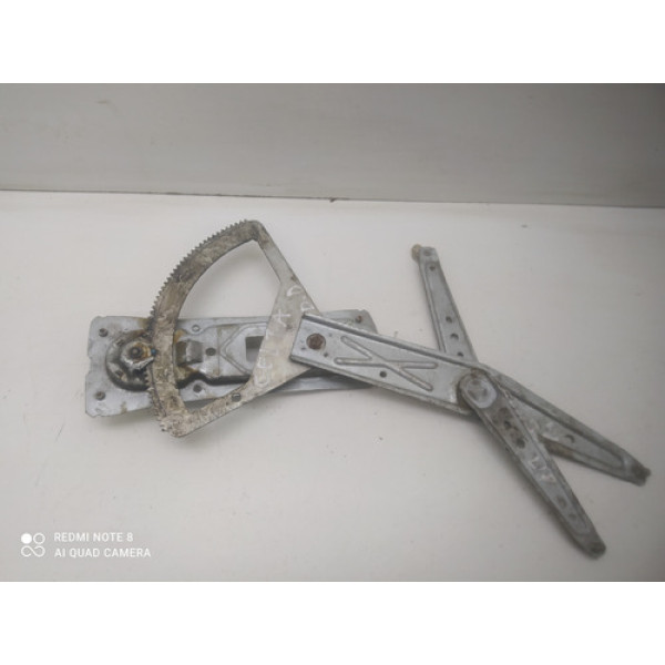 Máquina Vidro Manual Dianteiro Direito Chevrolet Celta 2015