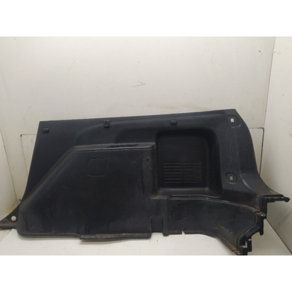 Lateral Porta Malas Direito Nissan Grand Livina 2012 2013