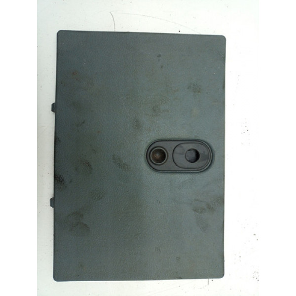 Tampa Porta Treco Assoalho Renault Scenic 1999/01 7700845650