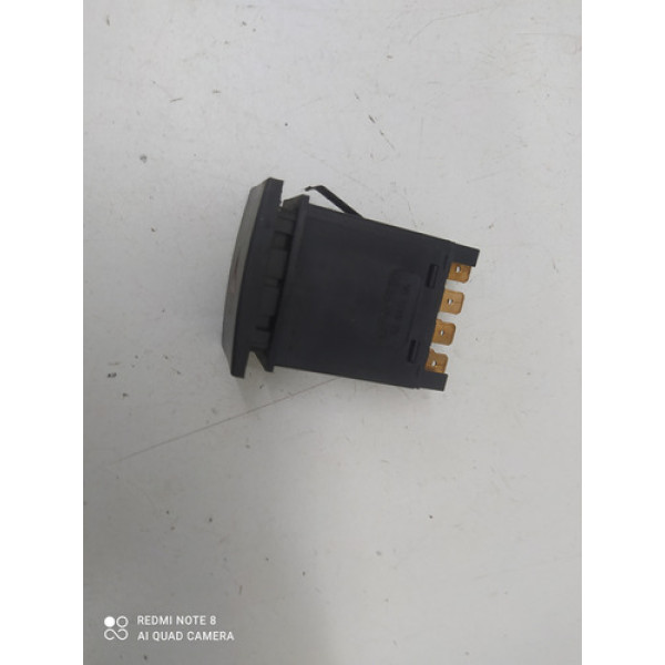 Botão Pisca Alerta Volkswagen Gol Parati 2000