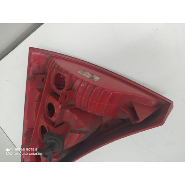 Lanterna Lado Esquerdo Renault Clio 2011 Detalhe