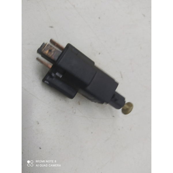 Interruptor Luz Freio Chevrolet Zafira 2.0 2004-2005