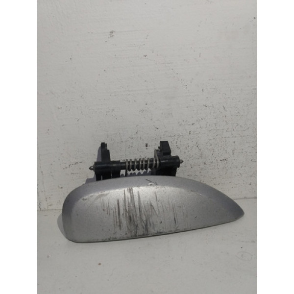 Maçaneta Externa Dianteira Direita Renault Logan 2017