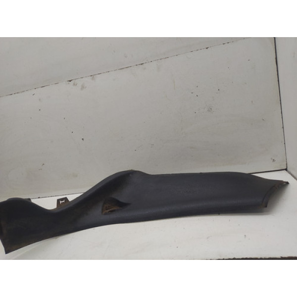 Moldura Coluna Traseira Esquerda Peugeot 206 2006 2008